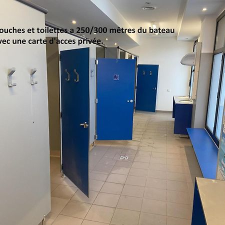 Location Un Petit Voilier Hotel La Rochelle  Exterior photo